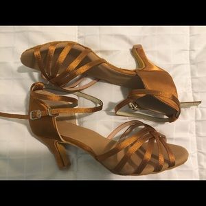 New Women’s Ballroom/Salsa/Jazz Dance Shoes 8M